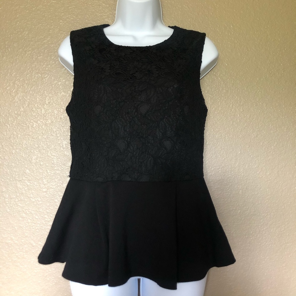 Forever 21 lace peplum top